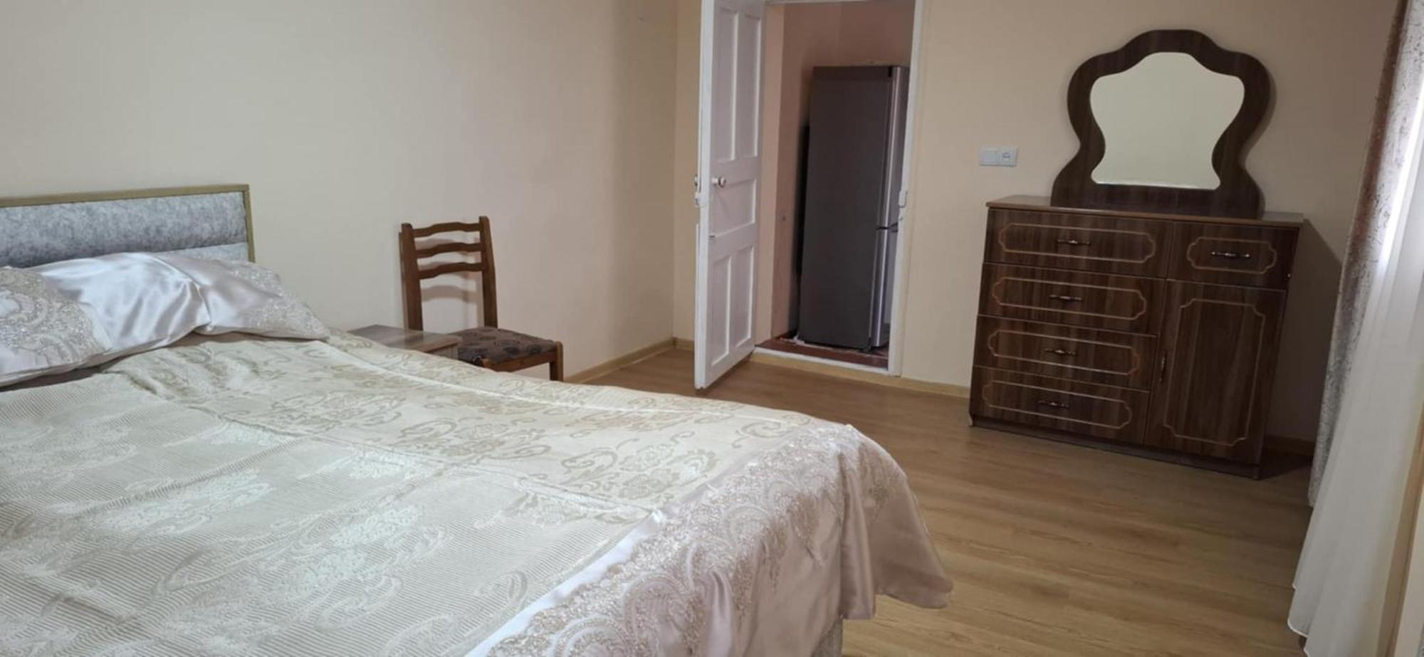 Valodia Guest House In Mestia Ngoại thất bức ảnh