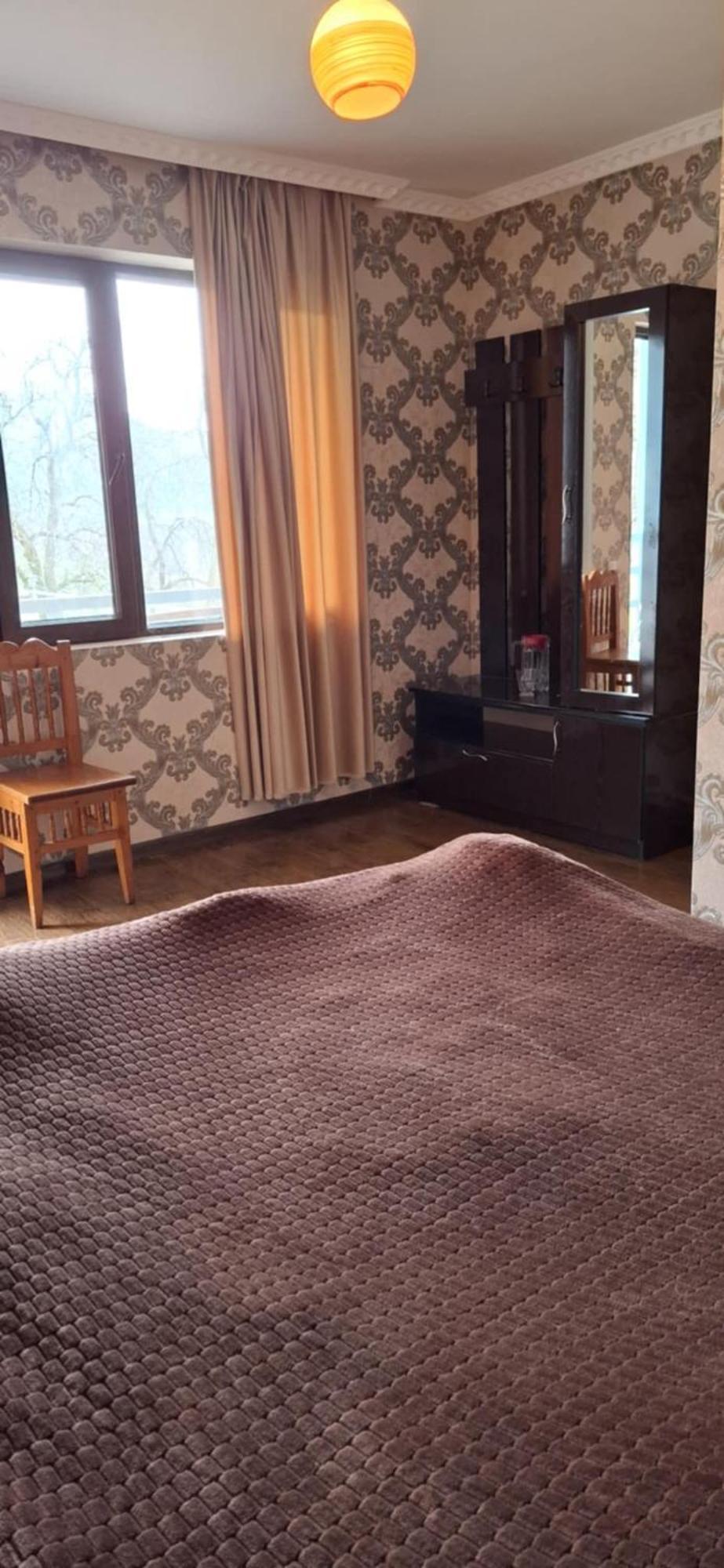 Valodia Guest House In Mestia Ngoại thất bức ảnh